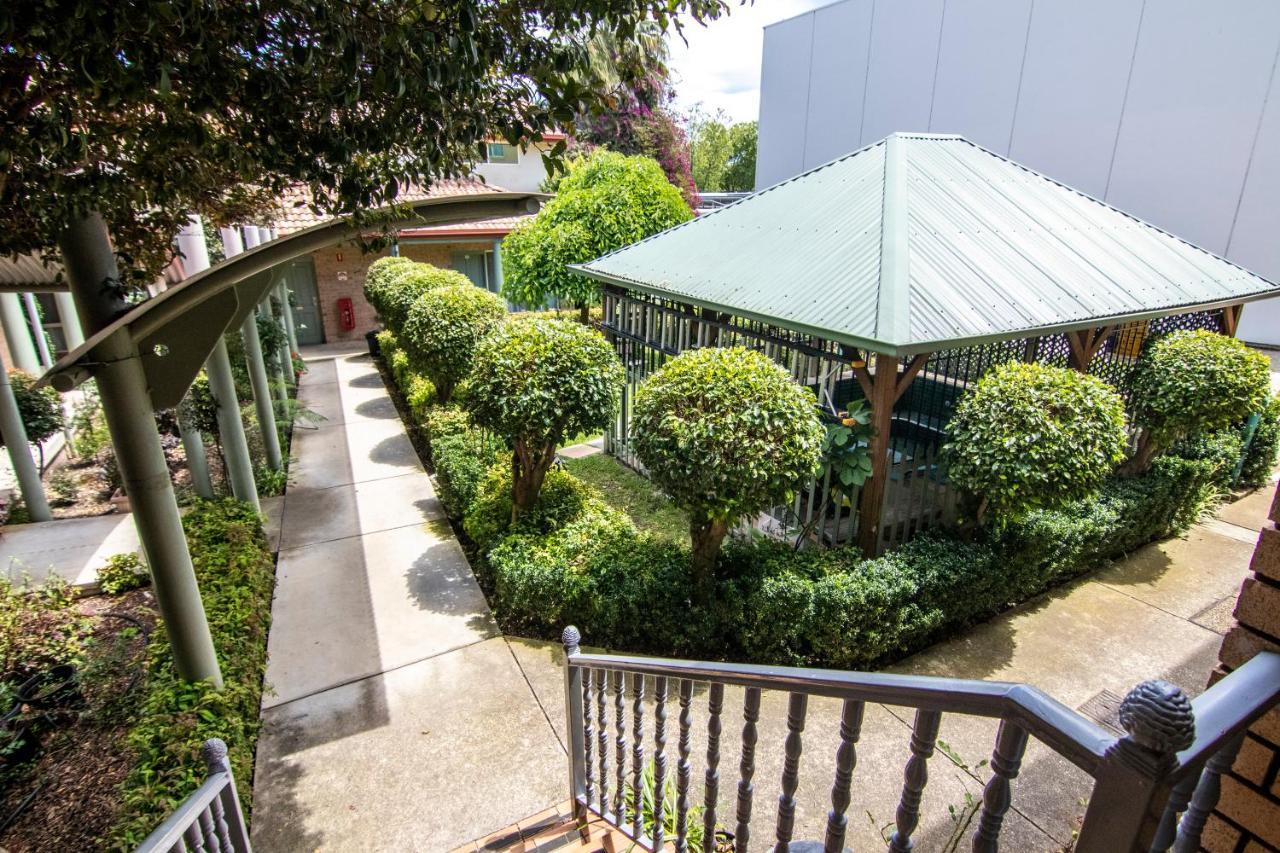 Albury Georgian Motel & Suites Εξωτερικό φωτογραφία